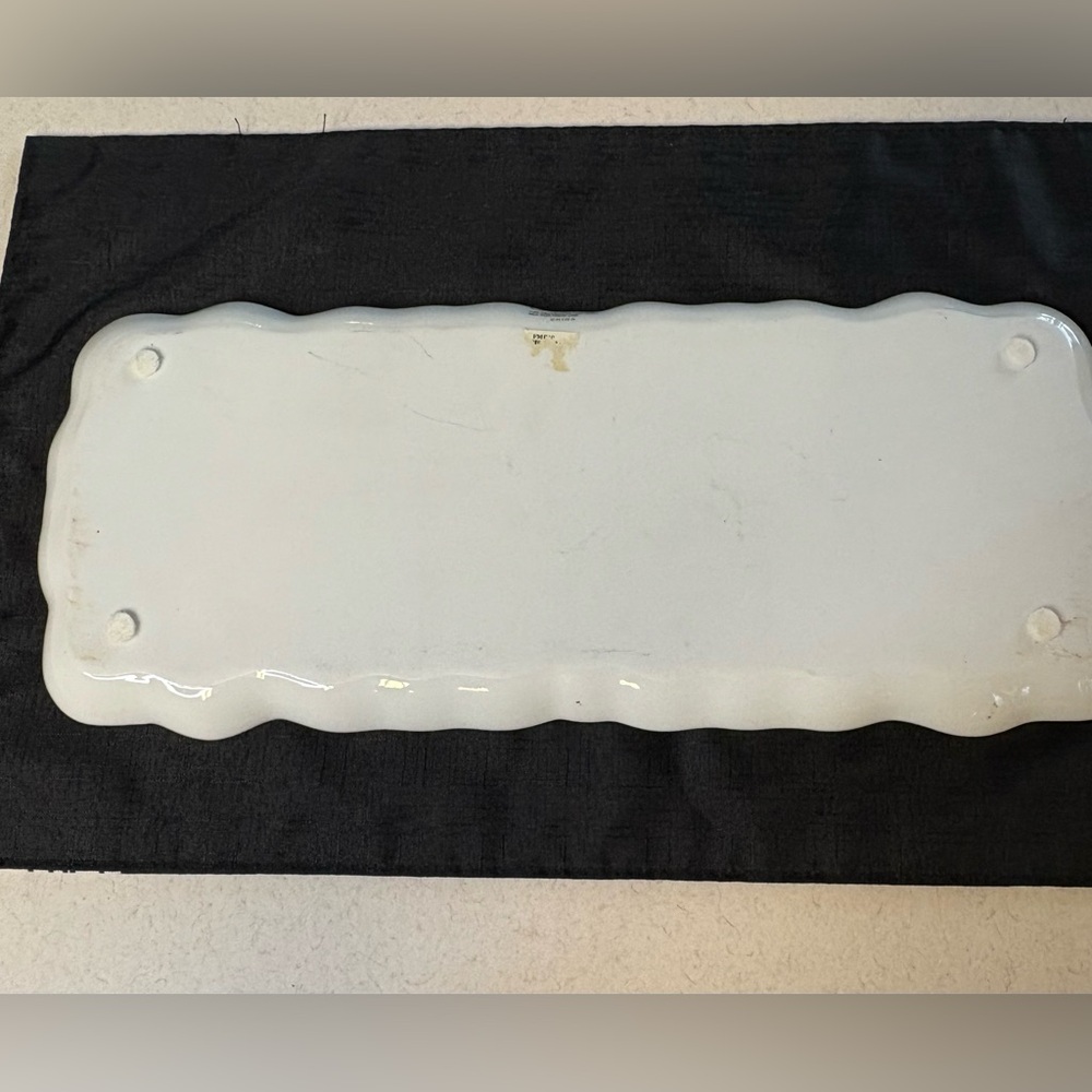 Decorative Ceramic Serving Platter Featuring Music Theme “Grand Concert” - Picture 7 of 9
